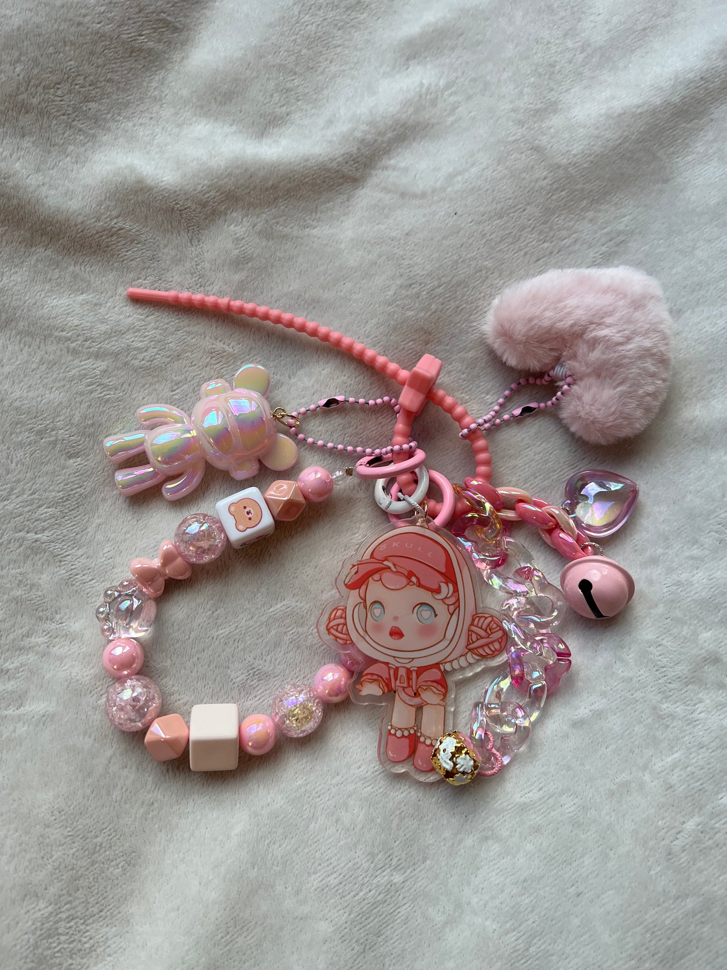 📌 tiktok live - acrylic charms